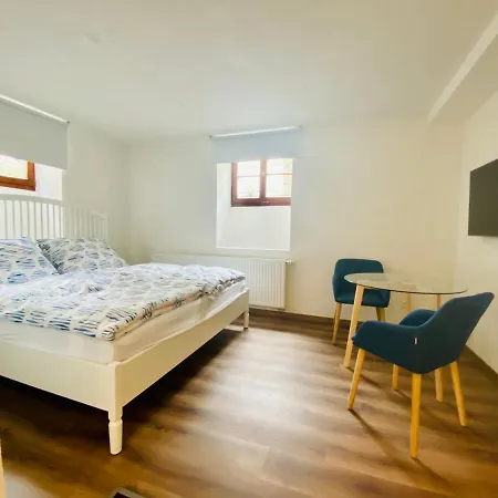 Apartmany V Ulicce Frymburk Exterior photo